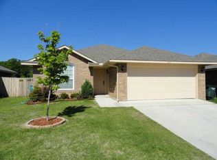 313 Spring Creek Rd, Oklahoma City, OK 73117