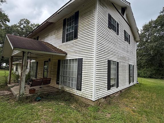 3rd image of 14510 Twin Lakes Cir