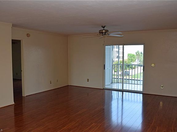 4th image of 4551 Bay Beach Ln APT 352