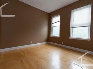 1407 Commonwealth Ave APT 28, Boston, MA 02135