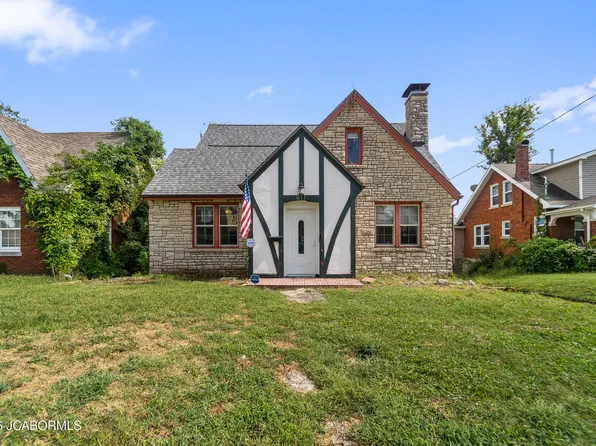 811 Jackson St, Jefferson City, MO 65101