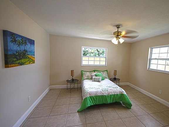 5th image of 206 Cove Ct