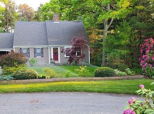 35 Samoset Rd, Marstons Mills, MA 02648