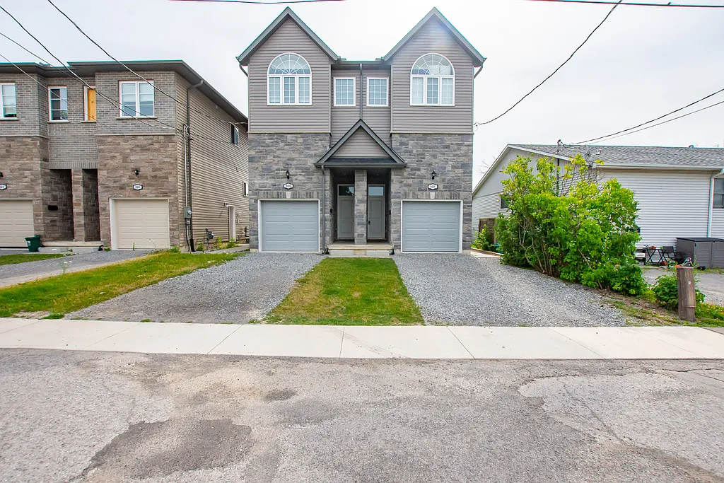 66D Battle Street — Photo 1