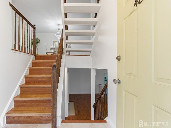 5th image of 4807 Stonehedge Rd