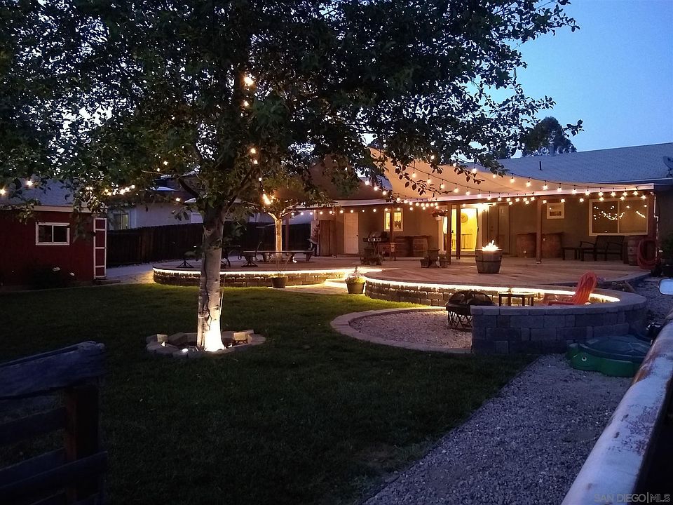 1st image of 368 N Westwind Dr