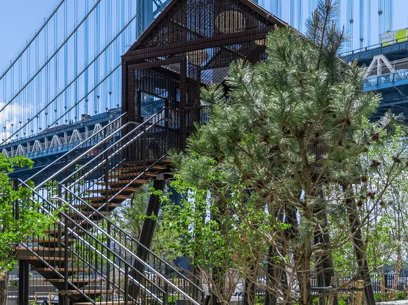 252 South Street image 12 of 42