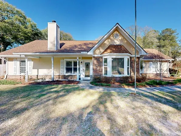 2239 Campground Rd, Ozark, AL 36360