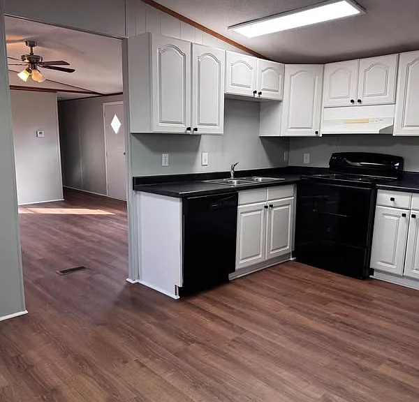 503 Rogers Rd — Photo 1