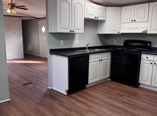 503 Rogers Rd, Newark, TX 76071