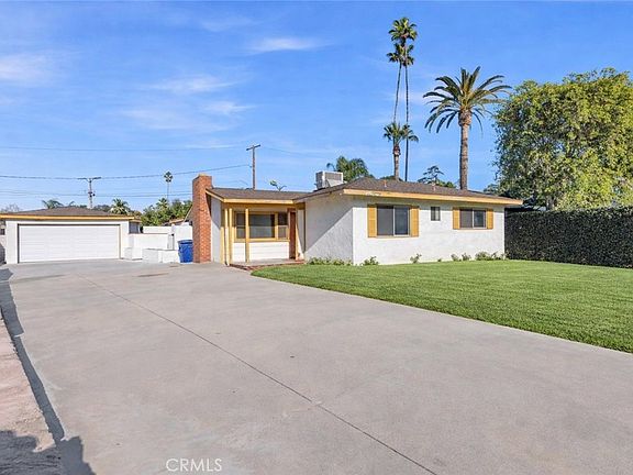 2nd image of 6762 Rainier Ct