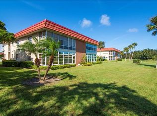 35 Pine Arbor Ln APT 202, Vero Beach, FL 32962