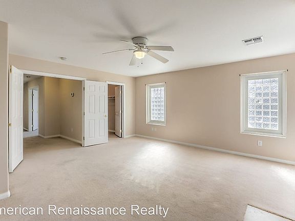 5th image of 2973 Bel Air Dr