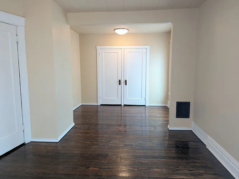 2205 Highland Ave — Photo 7