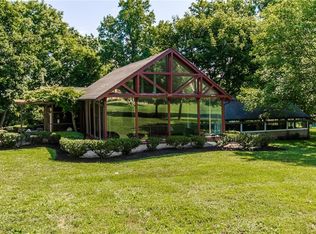 100 Grove Dr, Canandaigua, NY 14424