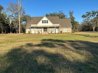 9584 Bentley Rd N, Creola, AL 36525