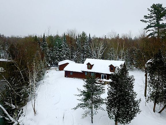 5th image of W13092 Riverview Dr