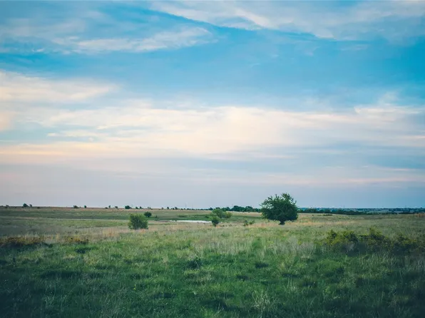 12203 E Rocky Creek Rd, Crowley, TX 76036