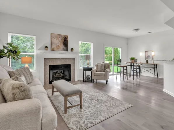 1000 Beverly Ln, Spring Hill, TN 37174