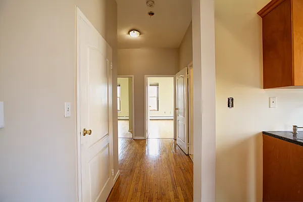 Rented by Landmark Manhattan Realty Corp | media 26