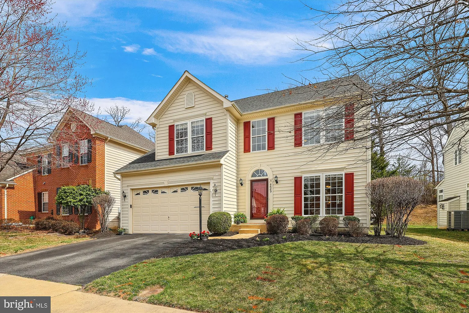 4689 Montega Dr photo 1