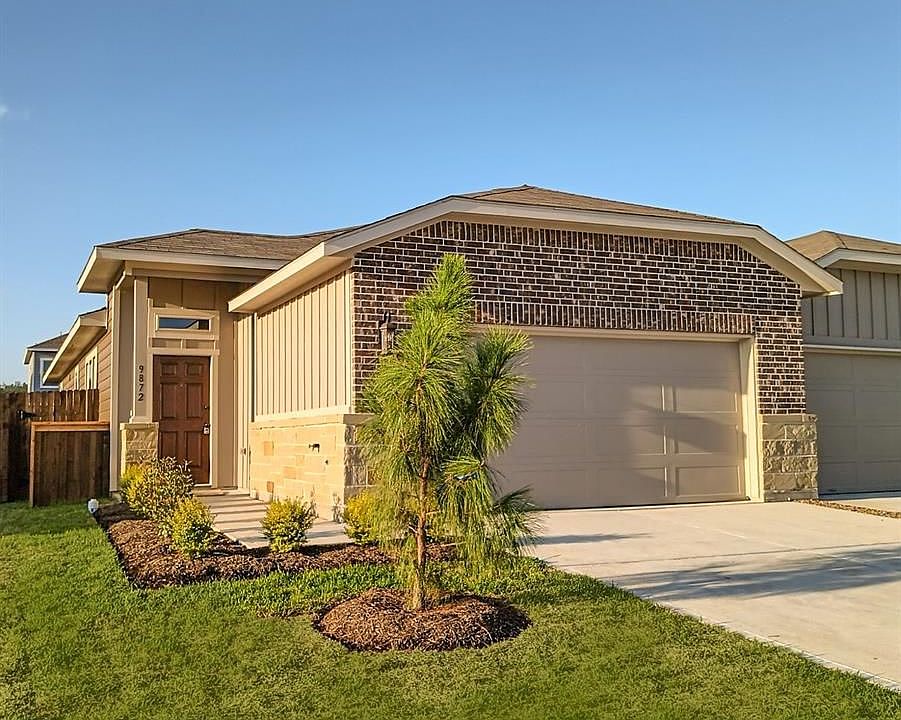 1st image of 25556 Starling Ln