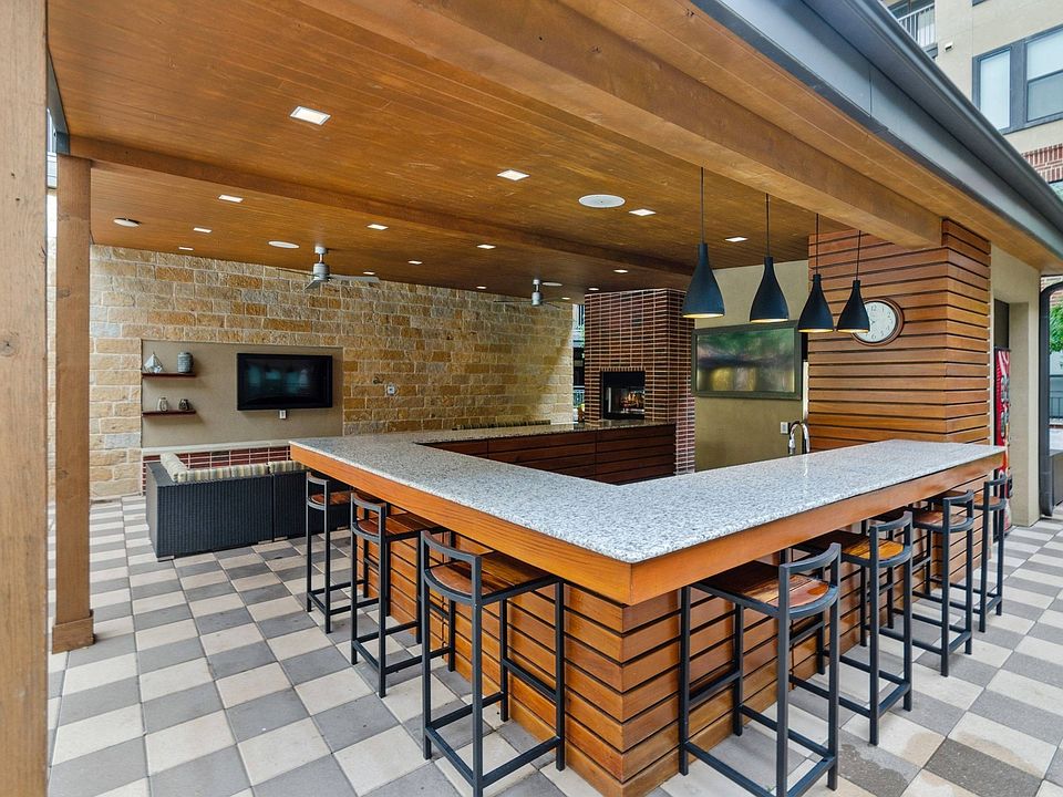 Pool Terrace with Fireplace, Kitchen & TV