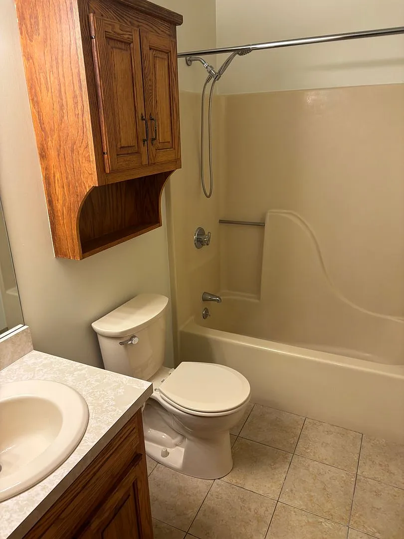 4 South Park Street — Photo 2