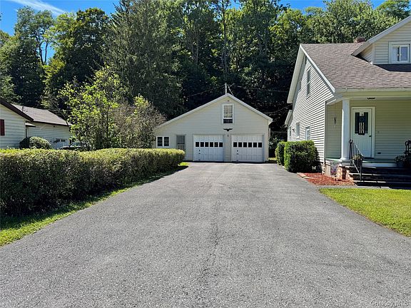 3rd image of 36 Jones Street