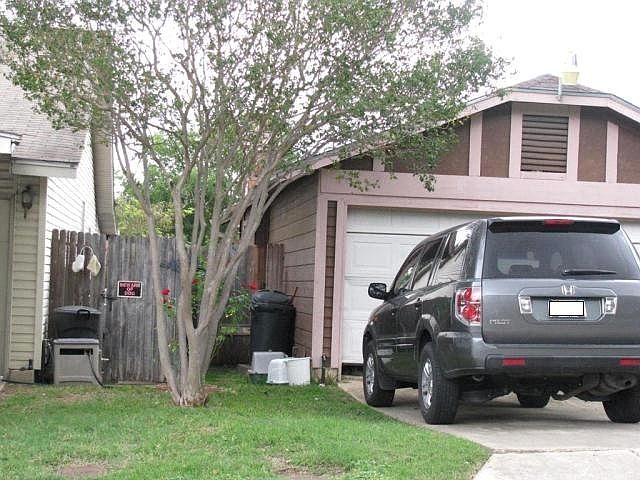 2nd image of 8631 Shallow Ridge Dr
