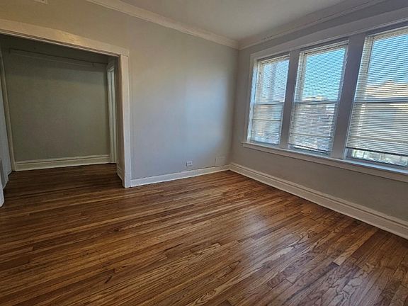 5th image of 4751 N Monticello Ave APT 2