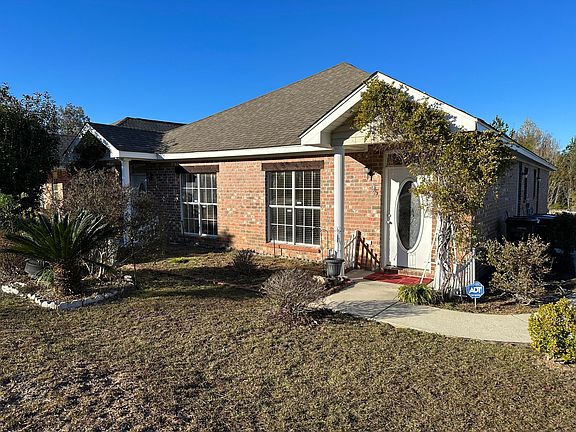 2nd image of 95 Hawthorne Dr