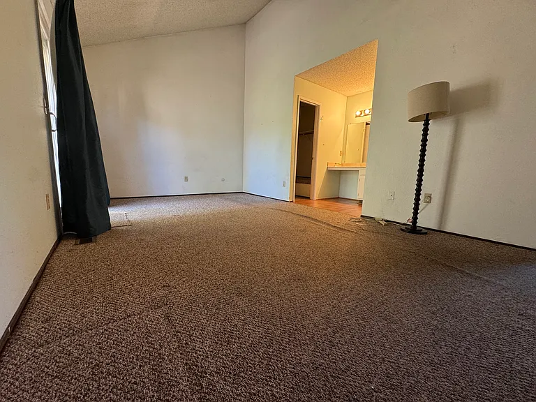 3004 Lago Vista Way — Photo 11