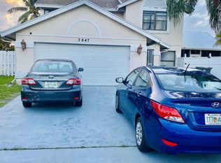 3947 Circle Lake Dr, West Palm Beach, FL 33417