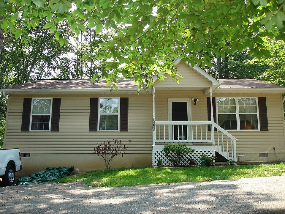 1st image of 35960 Army Navy Dr