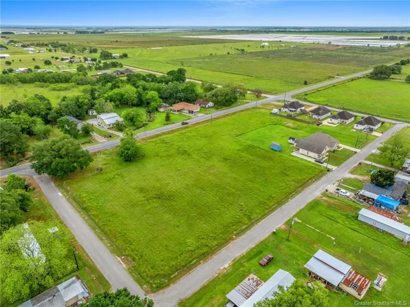 0 S Simmons St, Welsh, LA 70591
