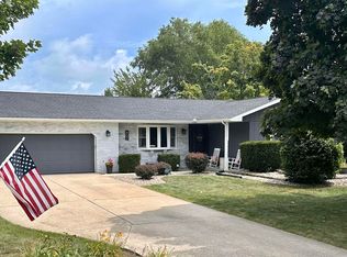 402 Filbert St, New Carlisle, IN 46552