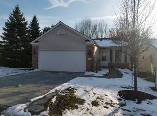 14253 Reserve Ln, Middleburg Heights, OH 44130