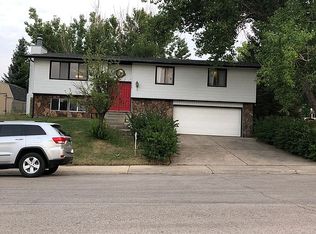 1705 Ohara Dr, Gillette, WY 82716
