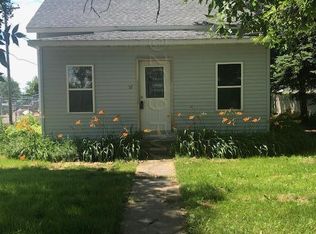 32 5th Ave N, Casselton, ND 58012