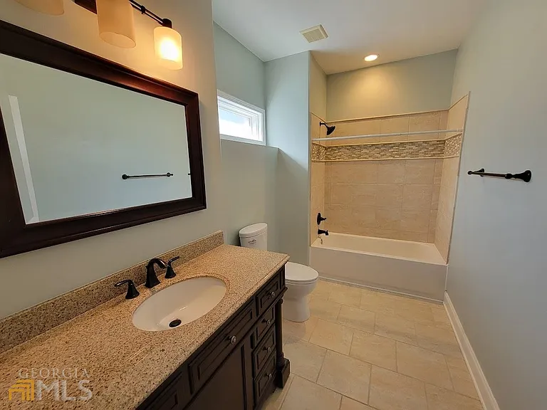 125 Farmington Dr — Photo 34