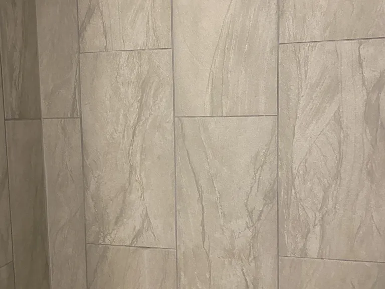 Porcelain Tile / Shower Wall