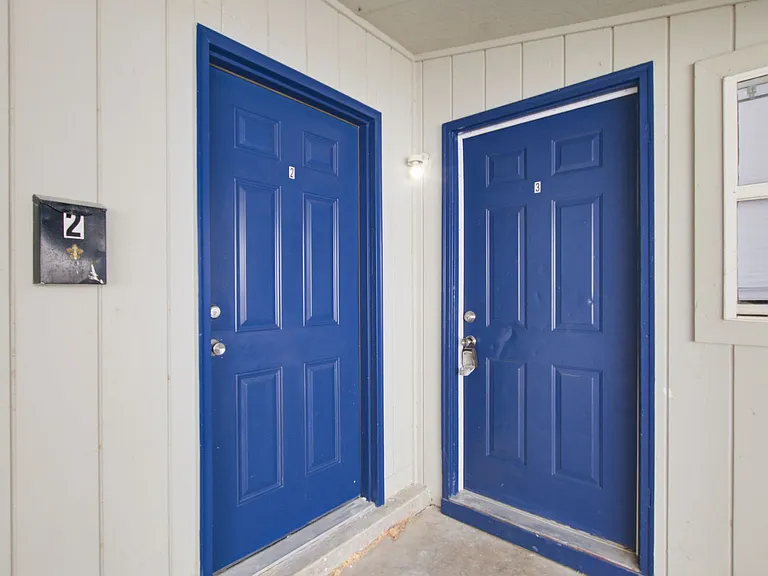 1824 Grayson St — Photo 13