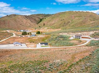 10 Spring Canyon Rd, Orondo, WA 98843