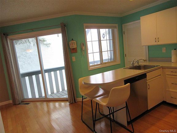 4th image of 2 Eagle Ridge Way