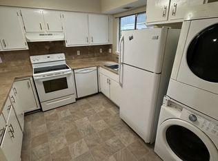 7106B Longstreet Dr, Raleigh, NC 27615