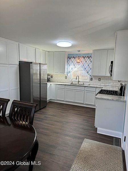 3rd image of 14-16 Cooper Street
