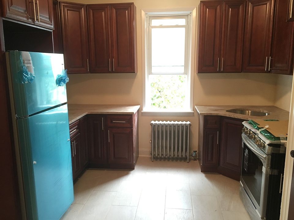 1st image of 7447 65th St APT 2