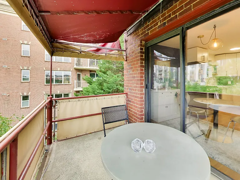 1563 N Colonial Ter #401 — Photo 15