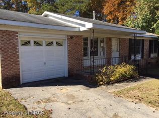 1212 Worstead Dr, Fayetteville, NC 28314